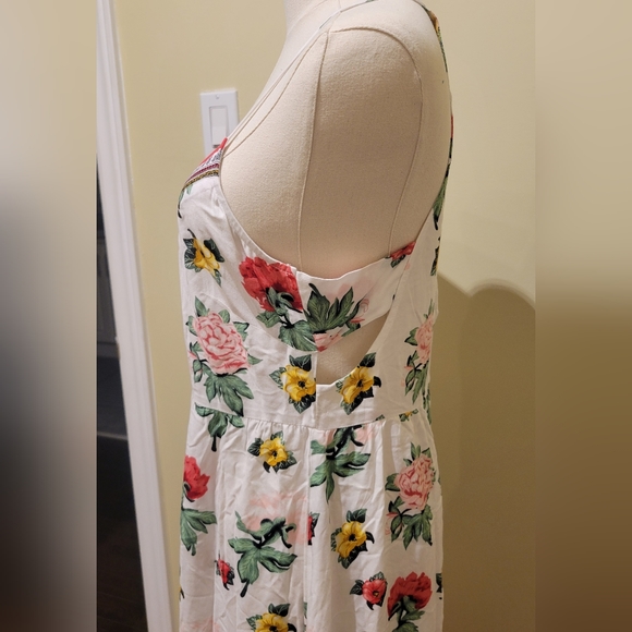 H&M Coachella Dress in size 12 - Picture 7 of 11